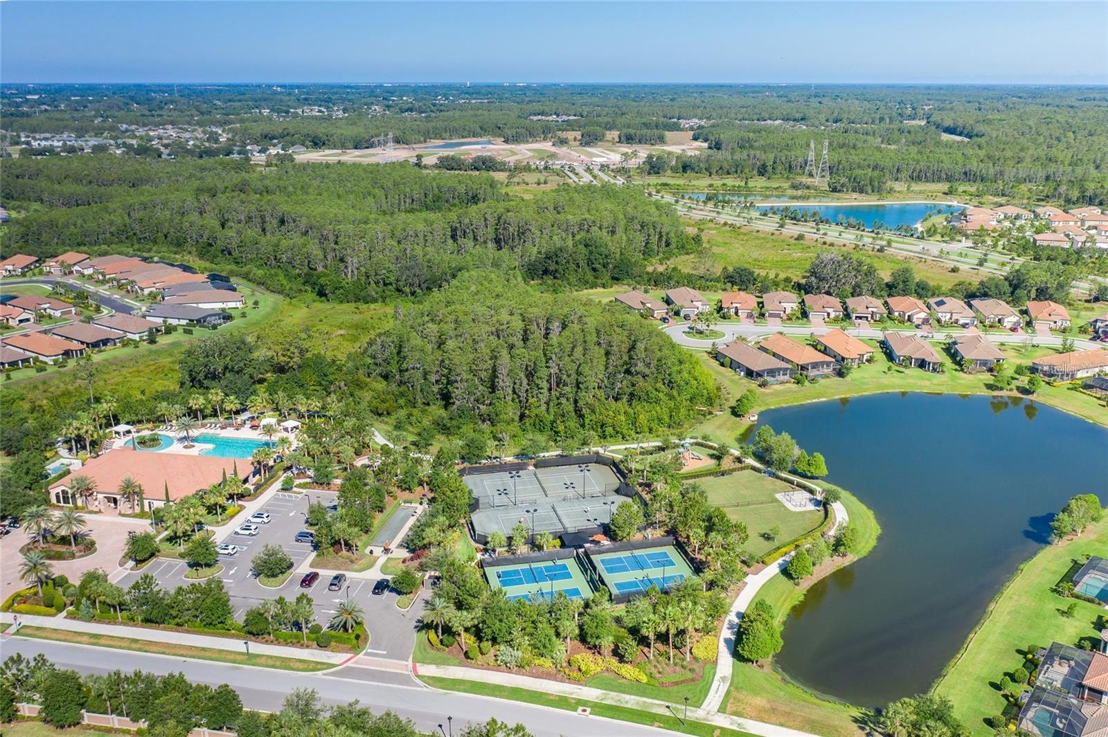 Listing photo id 75 for 3051 Francoa Drive