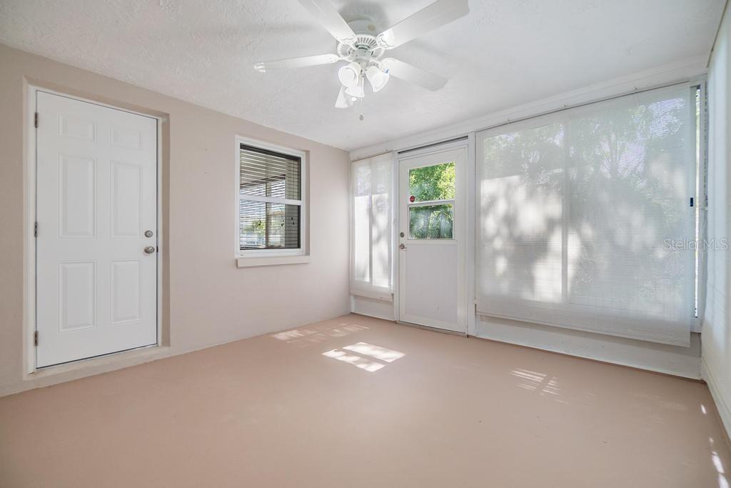 Image 38 of 51 For 4468 Rudder Way