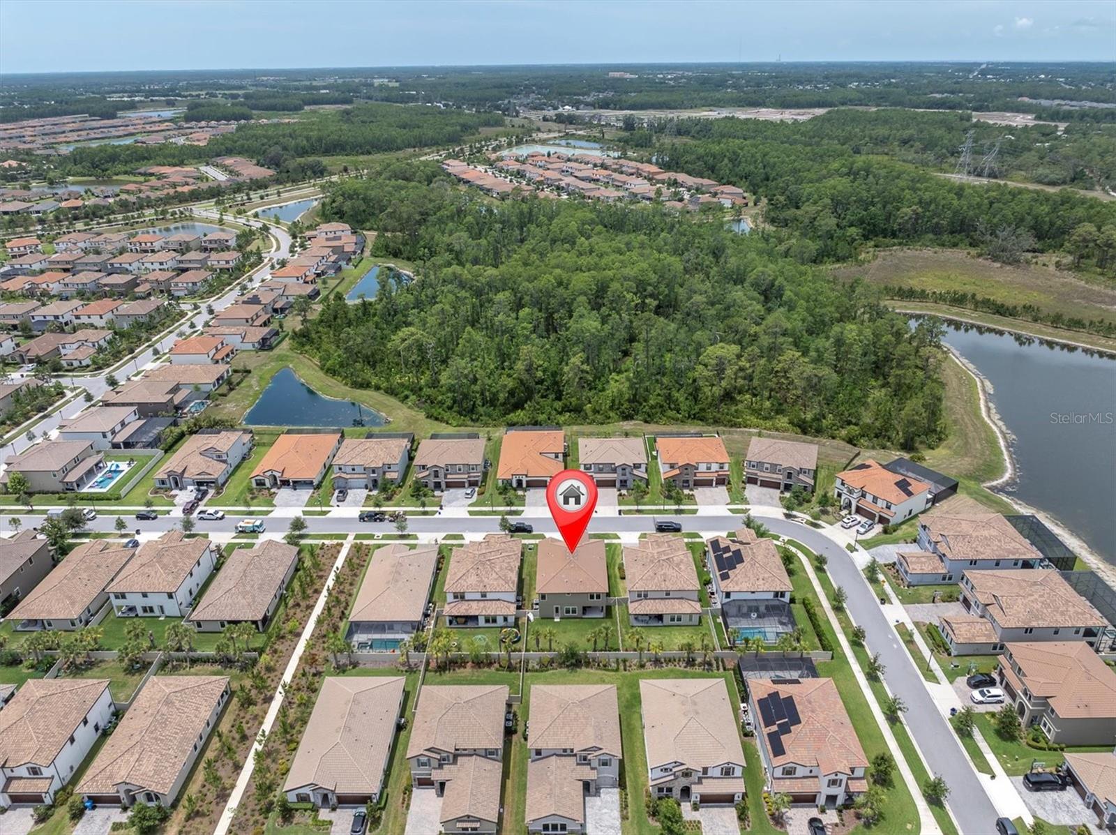 Listing photo id 35 for 4056 Burdick Loop