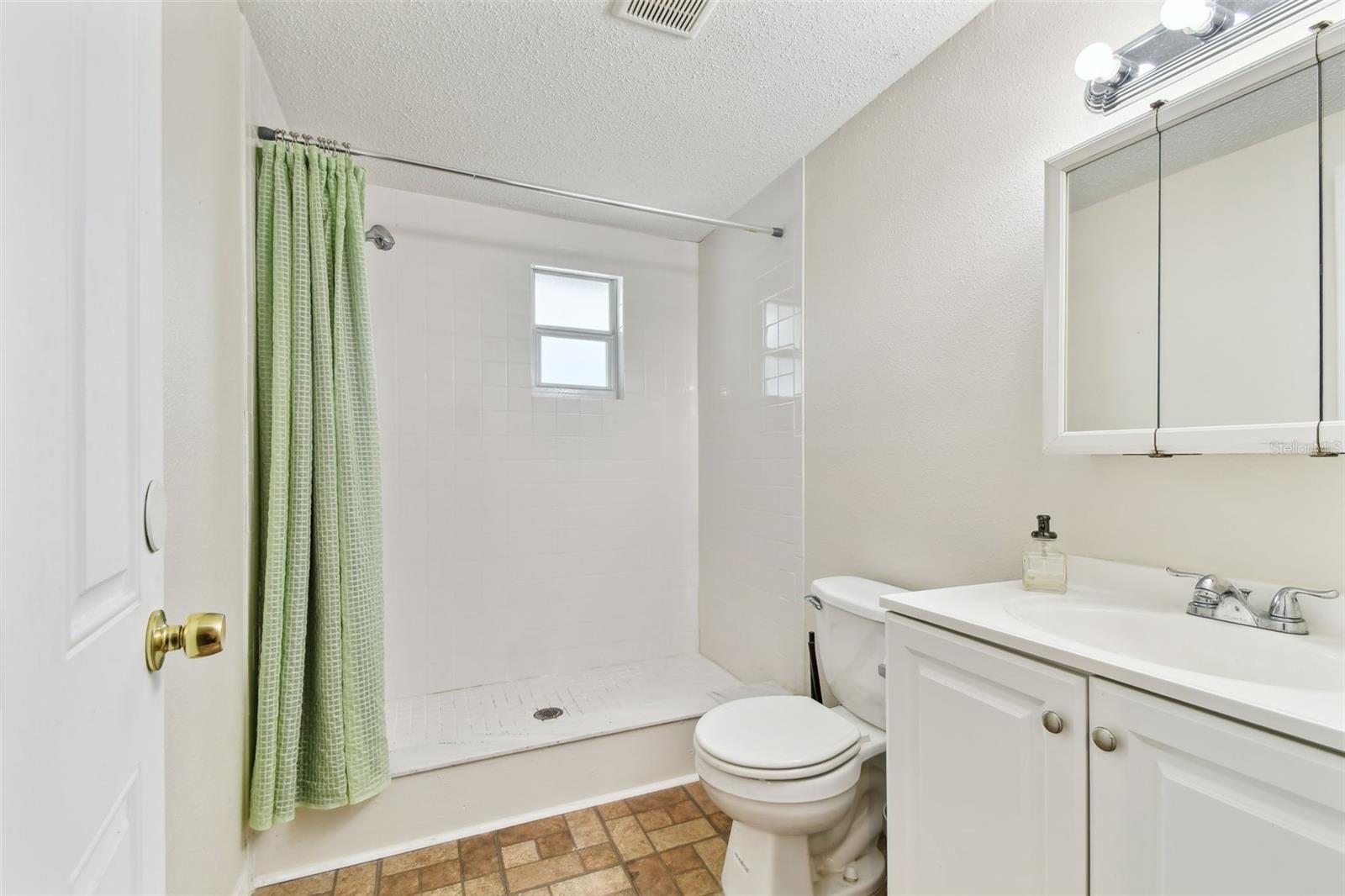 Image 27 of 74 For 5642 Dove Drive
