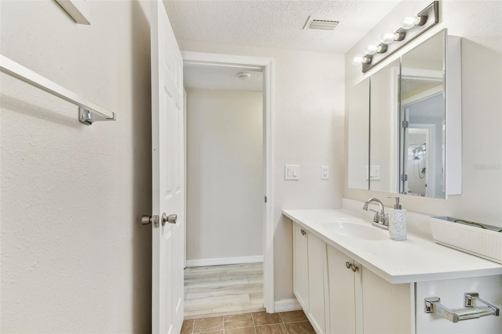 Image 39 of 74 For 5642 Dove Drive