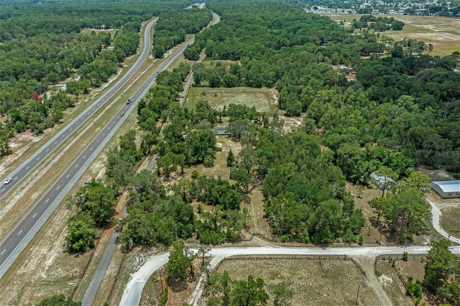 Image 11 of 64 For 15046 Fieldcrest Lane