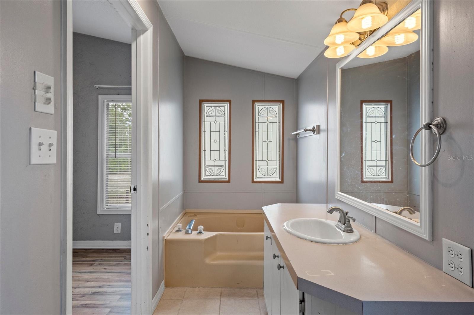 Image 38 of 64 For 15046 Fieldcrest Lane