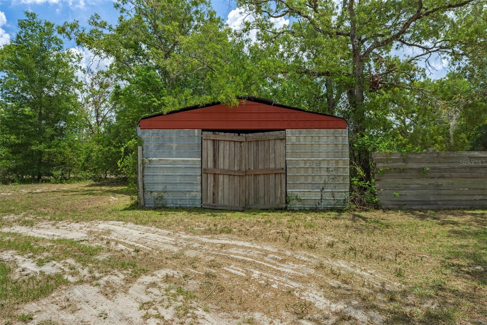 Image 61 of 64 For 15046 Fieldcrest Lane