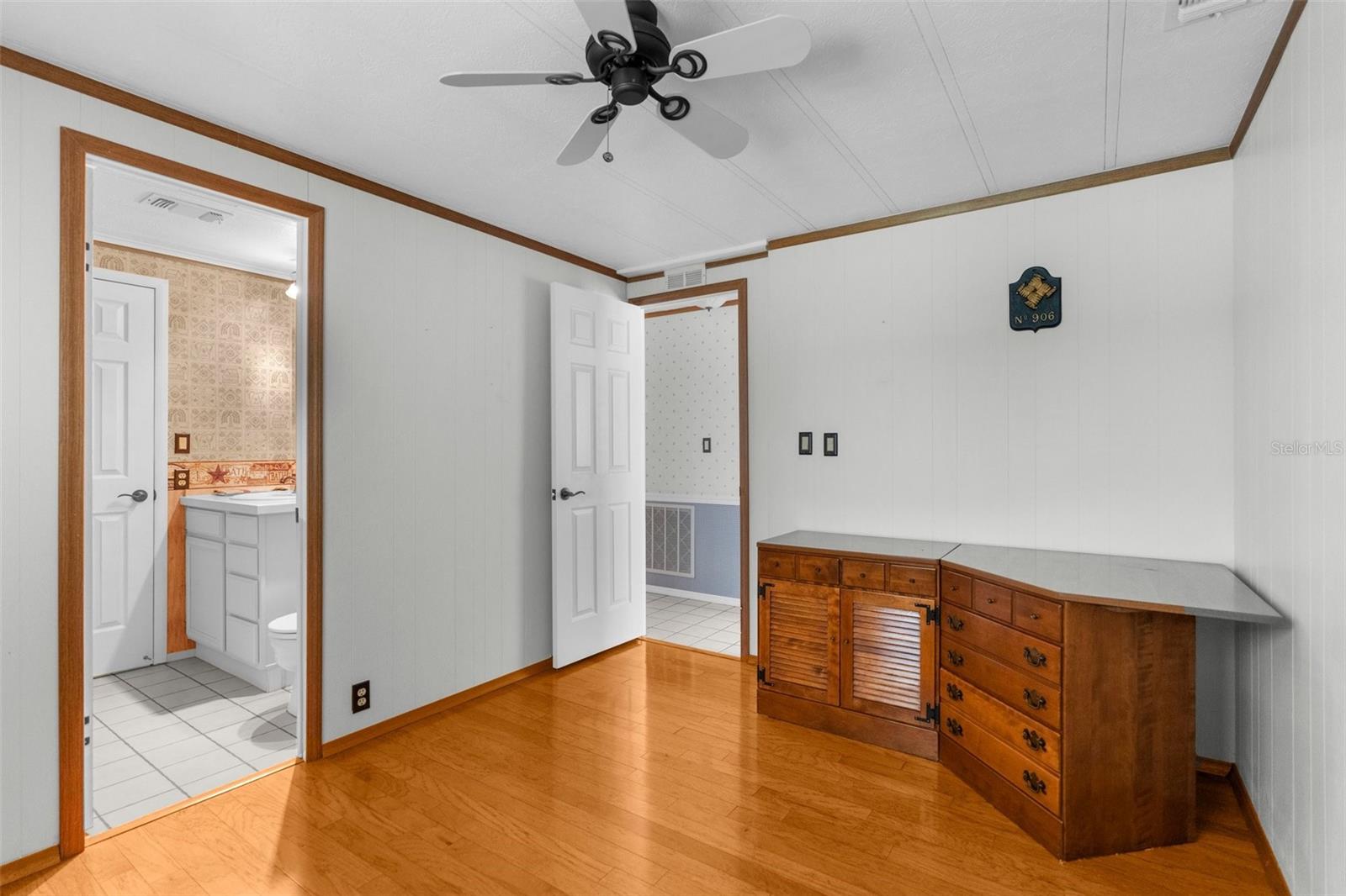 Image 11 of 54 For 7590 Highpoint Boulevard