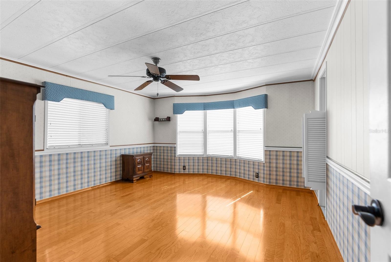 Image 22 of 54 For 7590 Highpoint Boulevard
