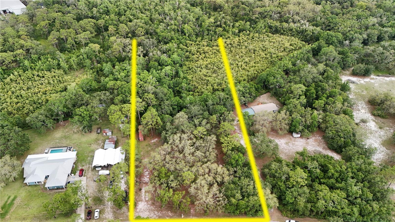 Listing photo id 0 for Tami Trail