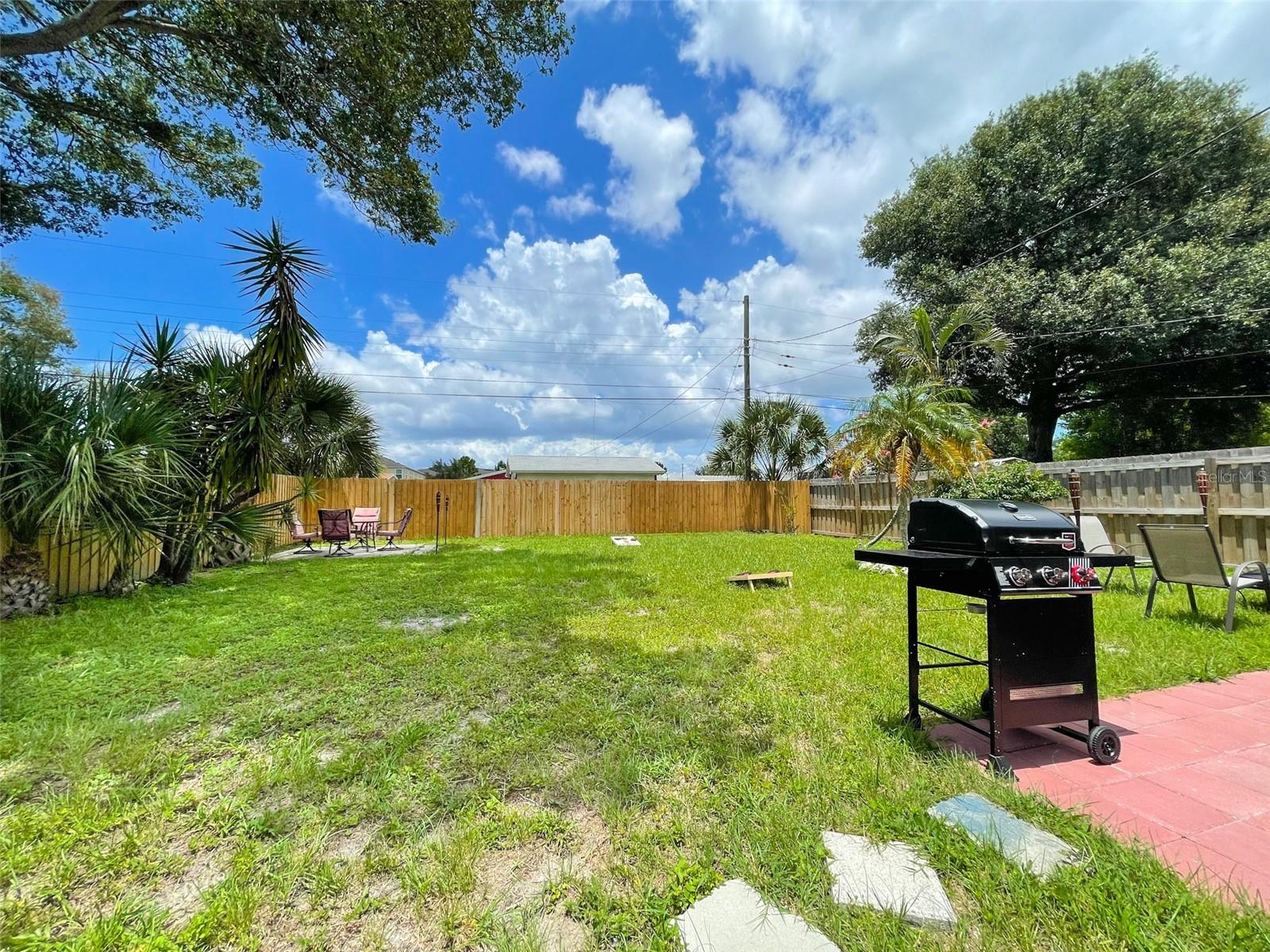 Image 26 of 37 For 4057 67th Avenue N