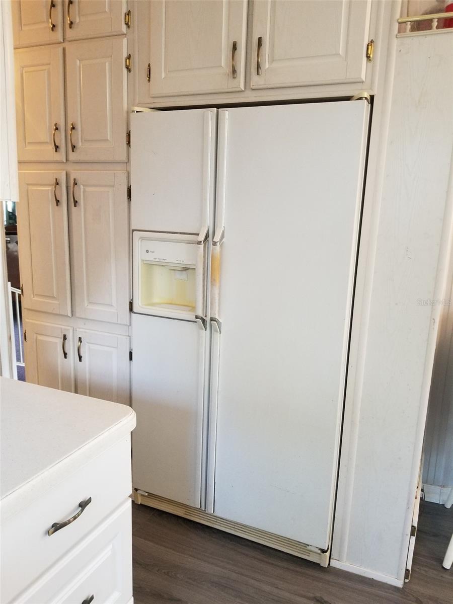 Listing photo id 16 for 21040 Lazy Days Circle