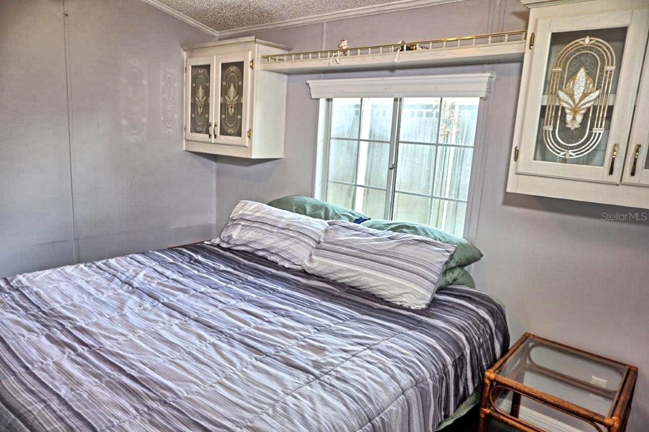 Listing photo id 18 for 21040 Lazy Days Circle