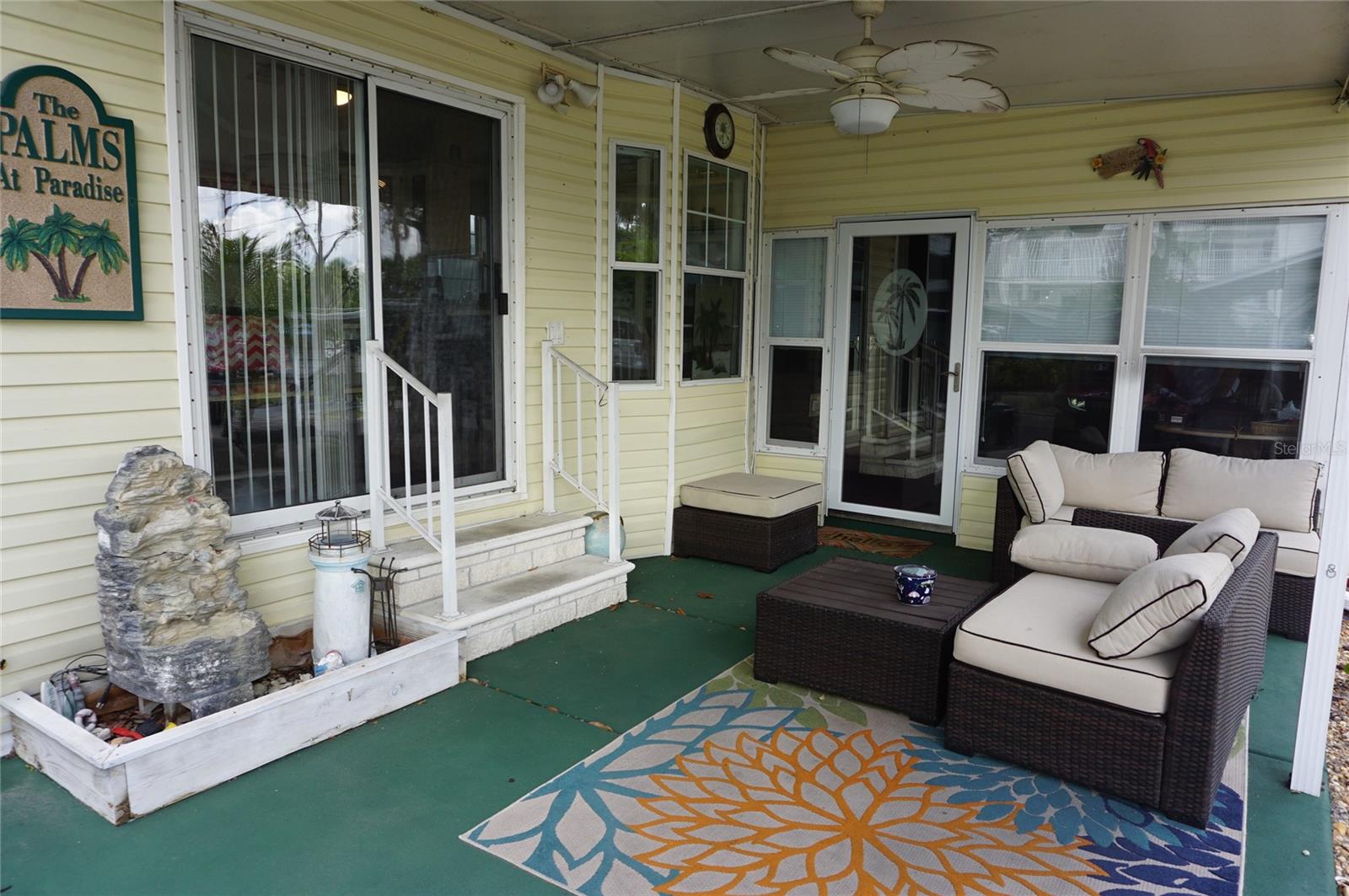 Listing photo id 1 for 21040 Lazy Days Circle