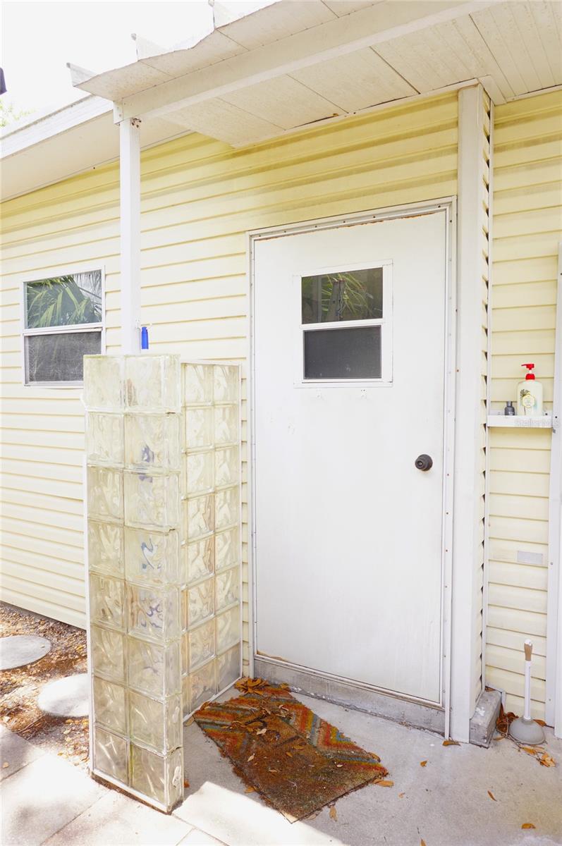 Listing photo id 28 for 21040 Lazy Days Circle