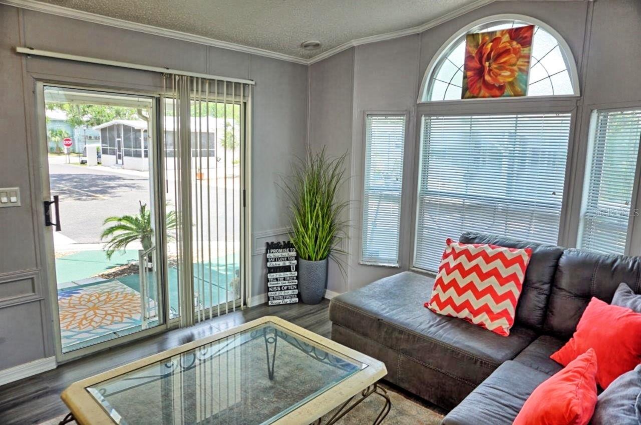 Listing photo id 6 for 21040 Lazy Days Circle