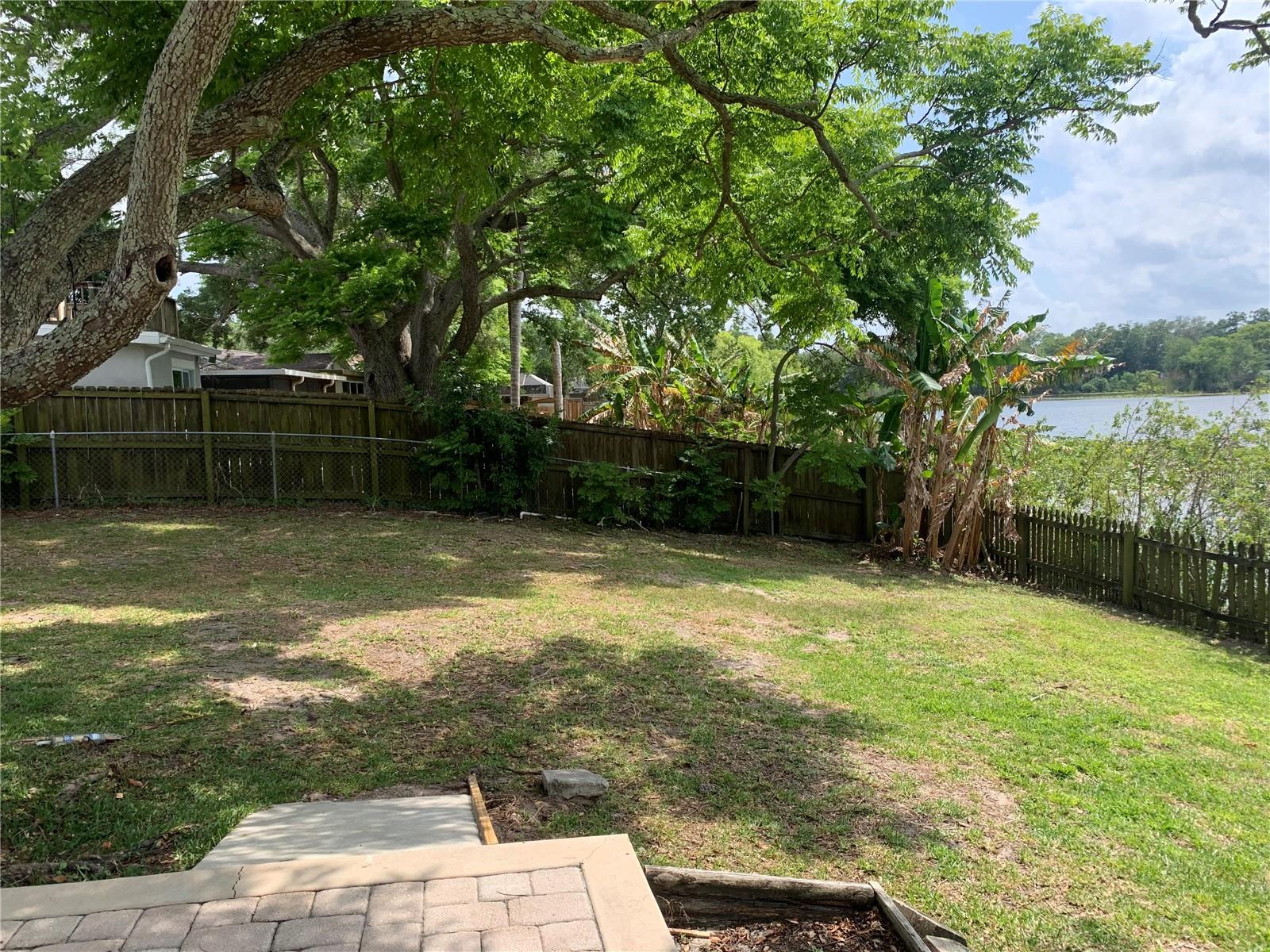 Image 22 of 30 For 12510 Queensland Lane