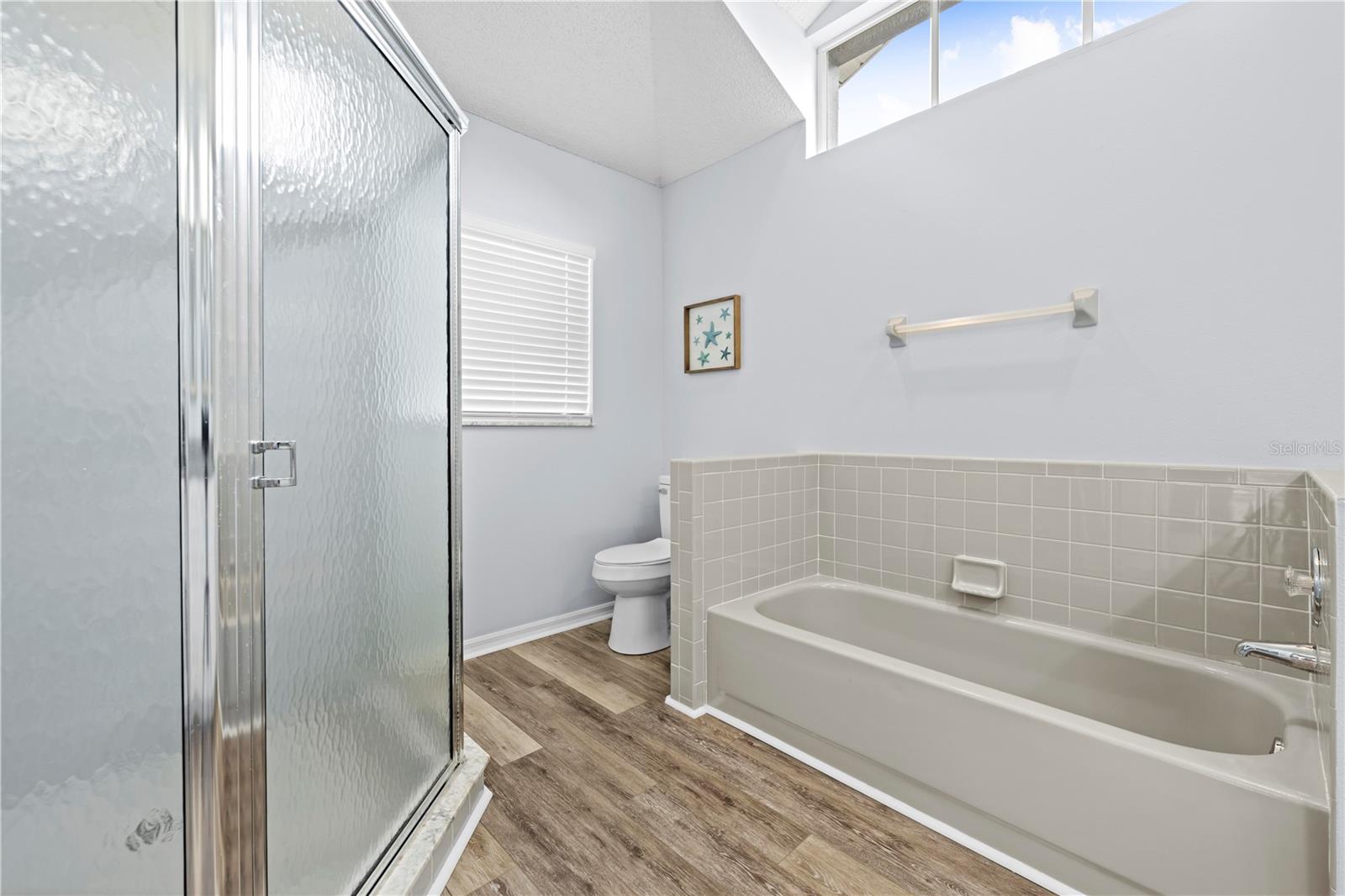 Image 17 of 25 For 5087 Oyster Court
