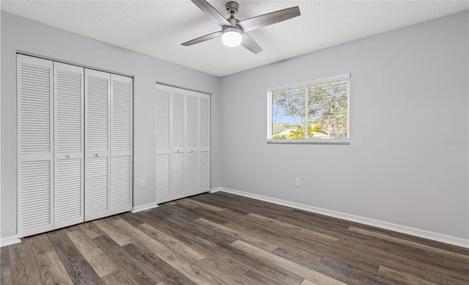 Image 18 of 25 For 5087 Oyster Court