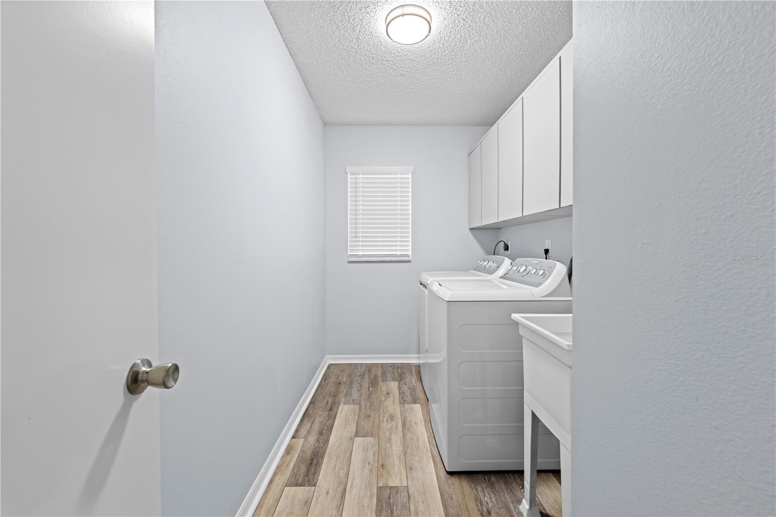 Image 22 of 25 For 5087 Oyster Court