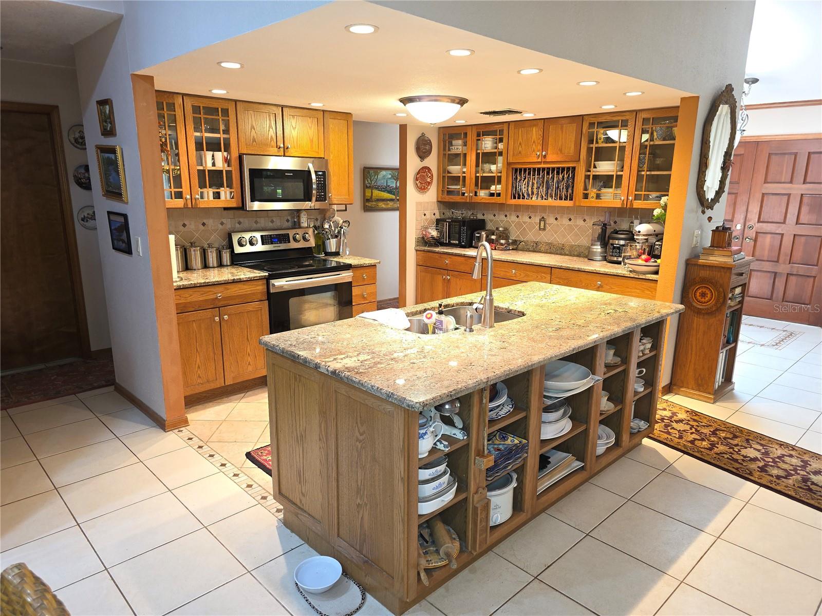 Image 10 of 52 For 7323 Ray Browning Road