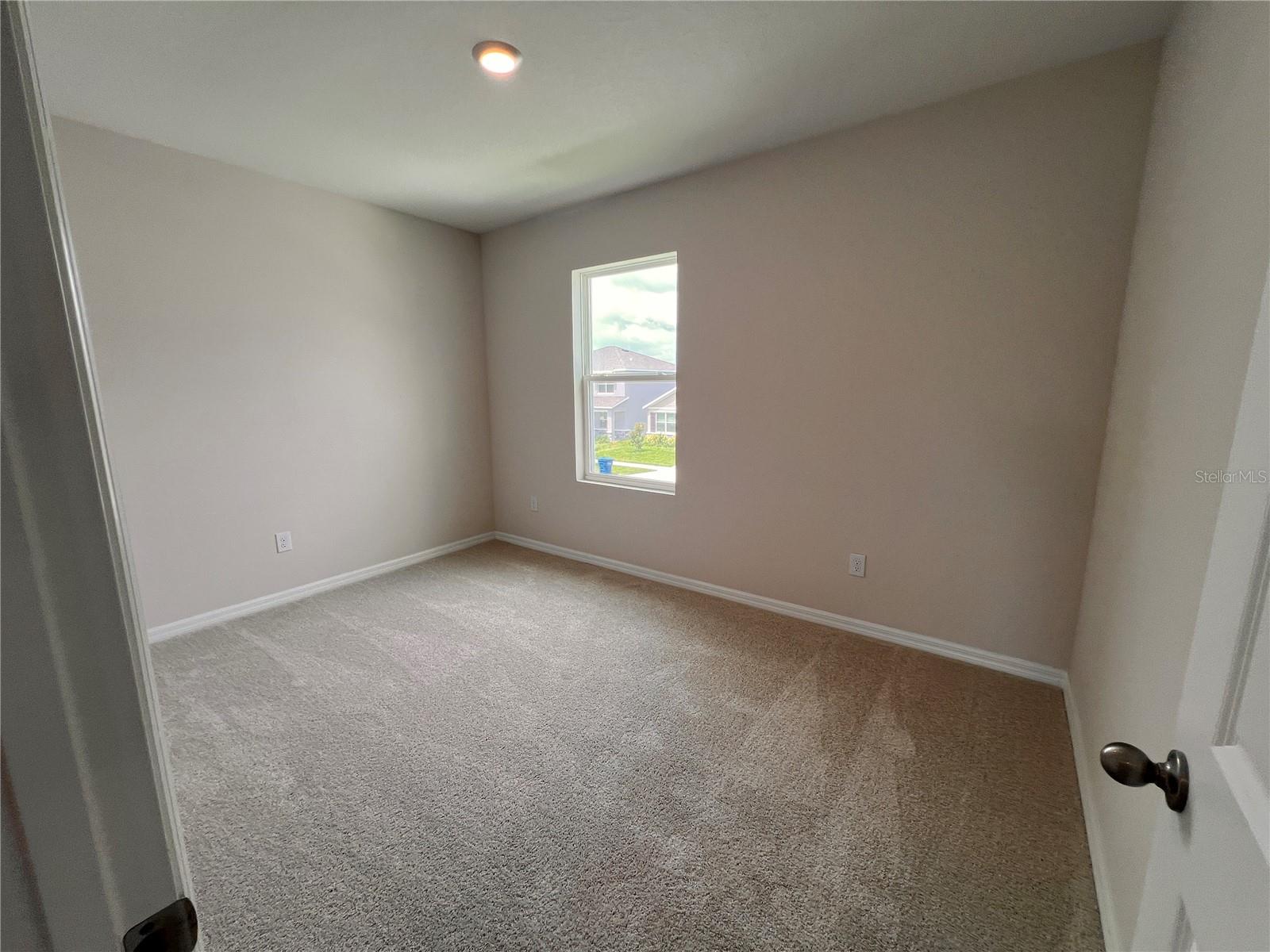Image 37 of 62 For 10503 Farm Hill Avenue