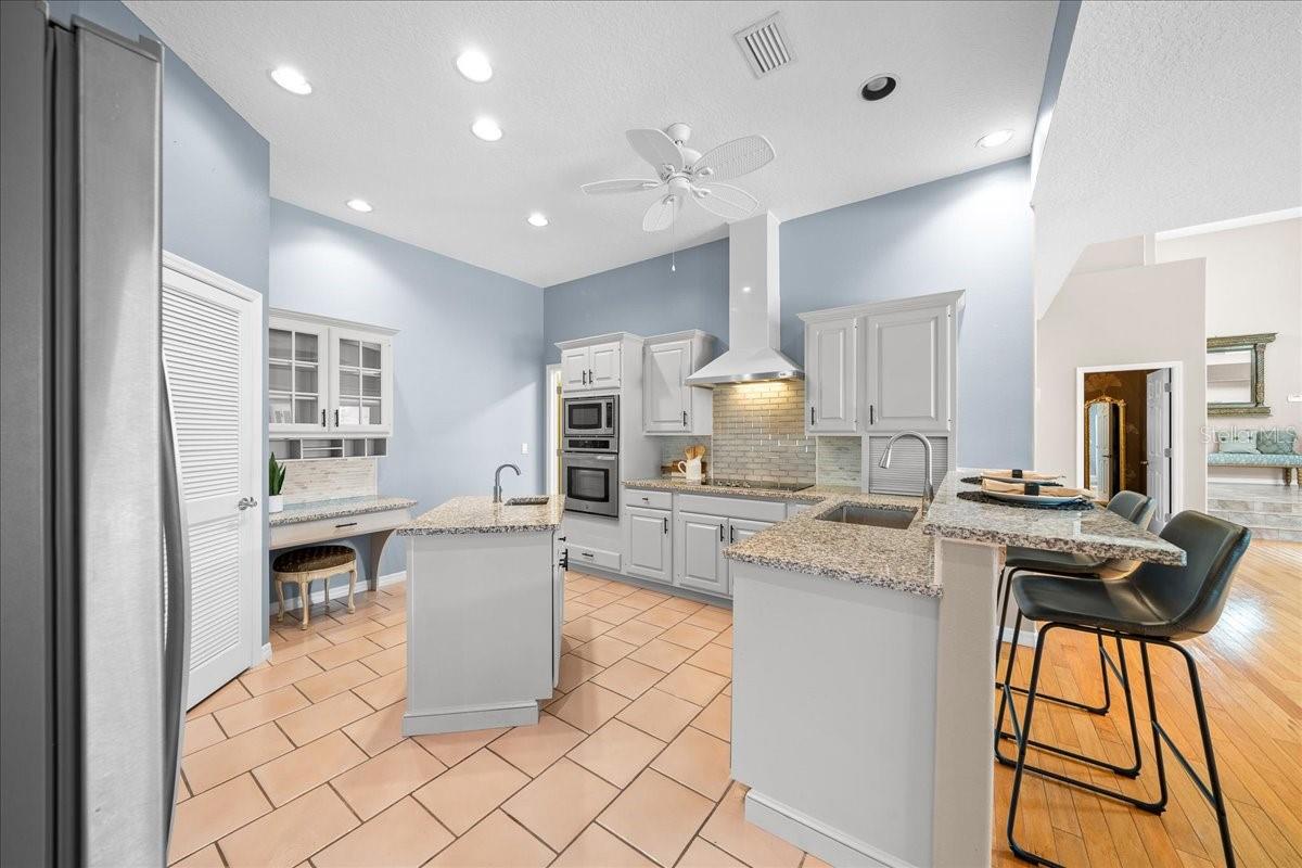 Image 17 of 61 For 10044 Twelve Oaks Court