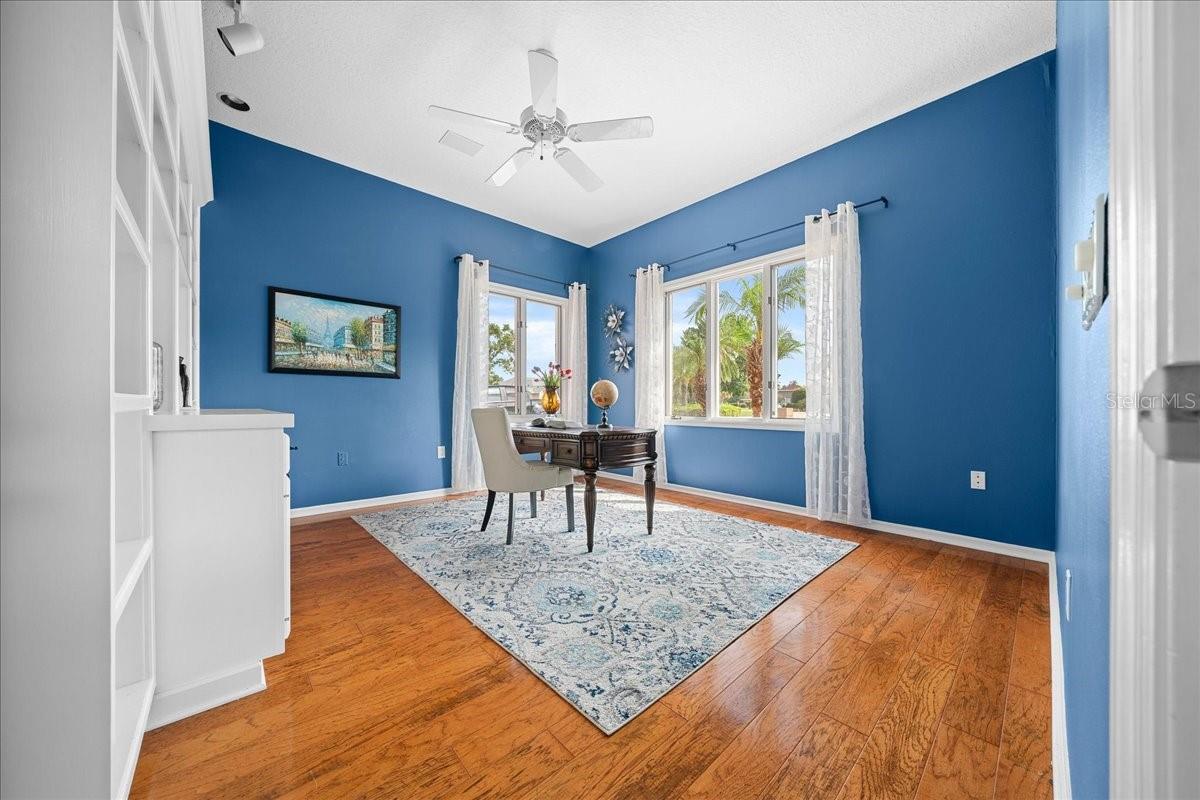Image 21 of 61 For 10044 Twelve Oaks Court