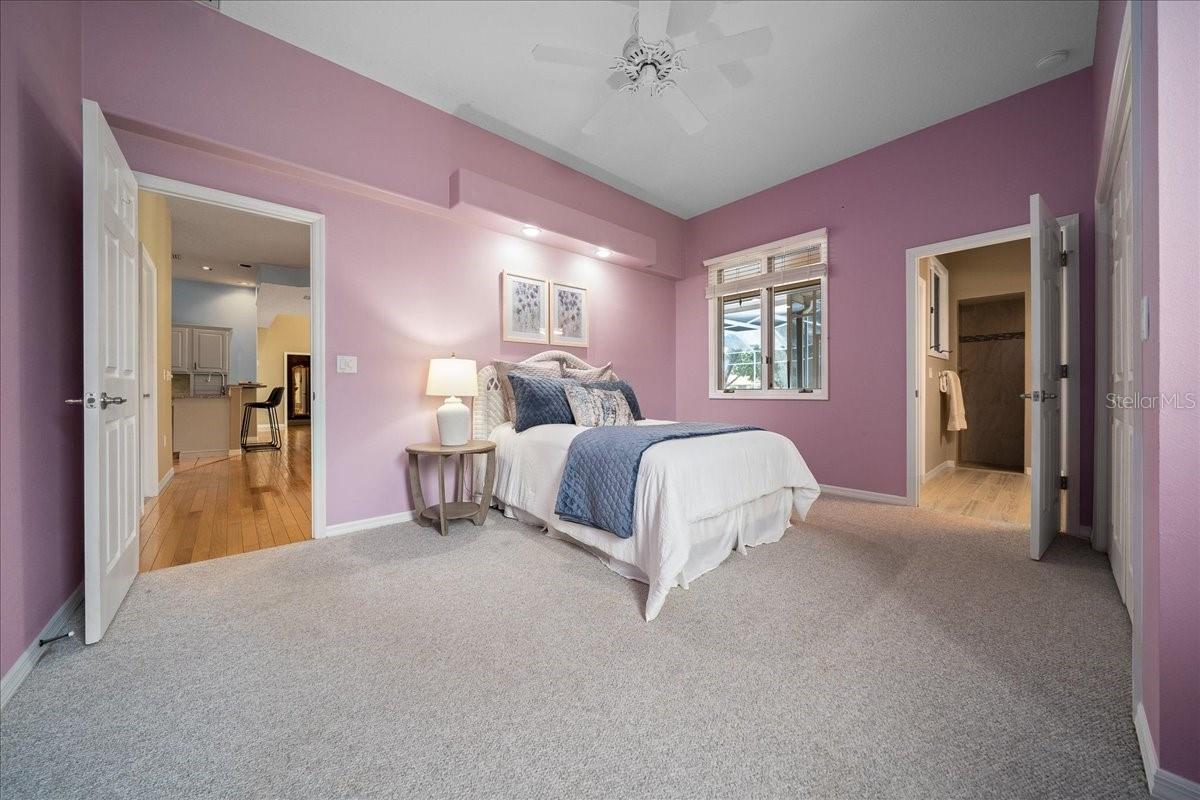 Image 33 of 61 For 10044 Twelve Oaks Court