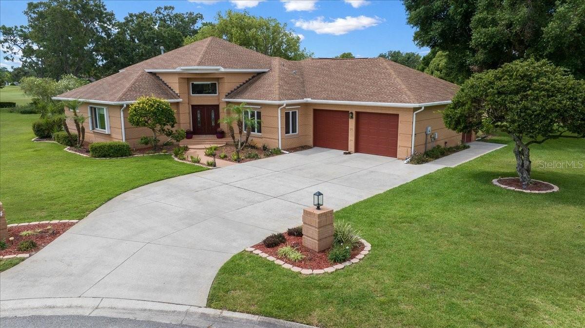 Image 4 of 61 For 10044 Twelve Oaks Court