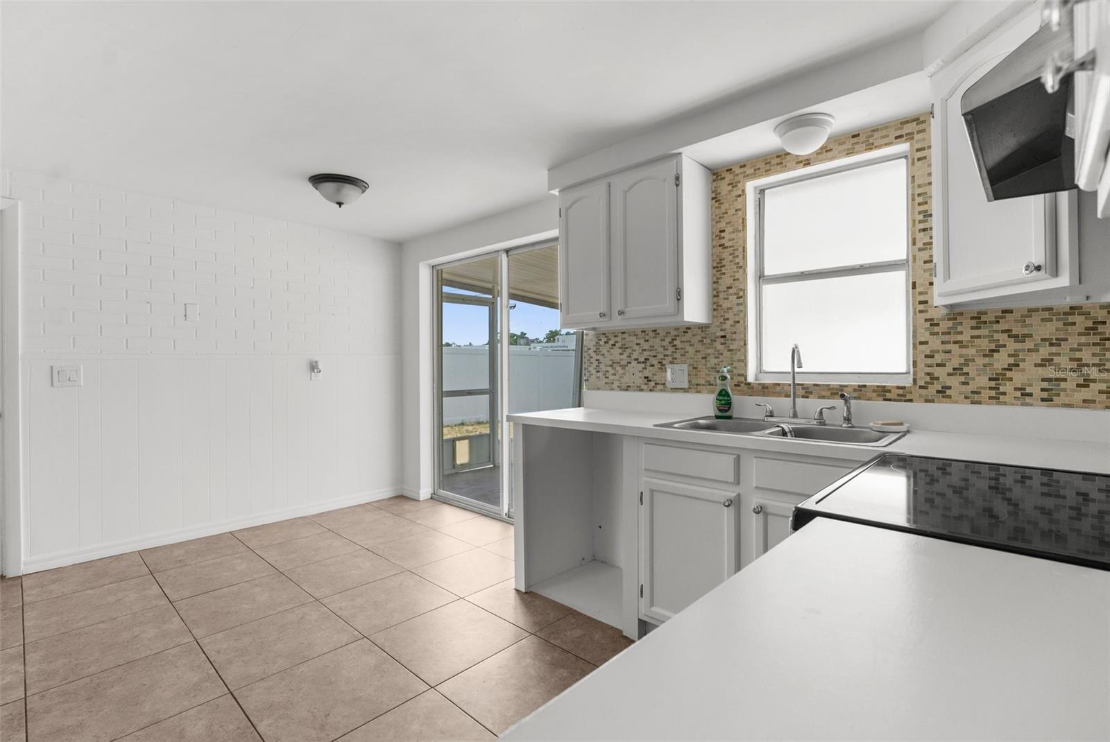 Image 12 of 30 For 6633 Jackson Street