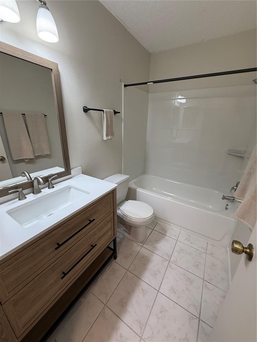 Image 4 of 19 For 2270 Alden Lane A