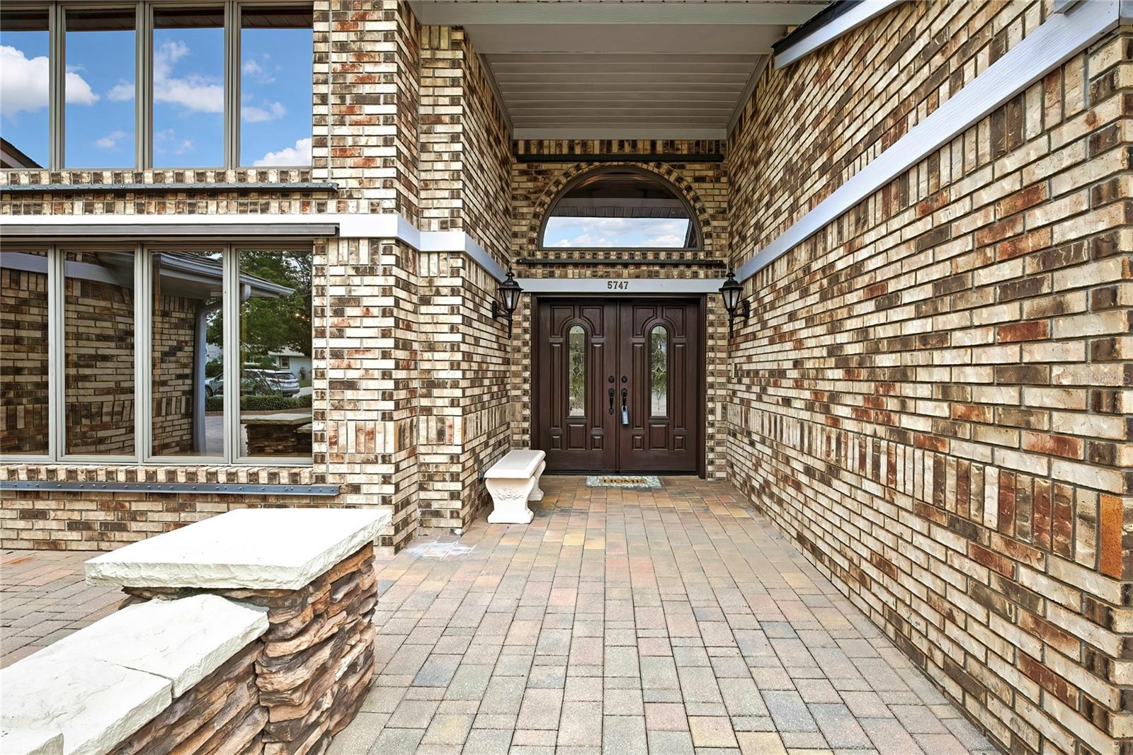 Image 21 of 72 For 5747 Fieldspring Avenue