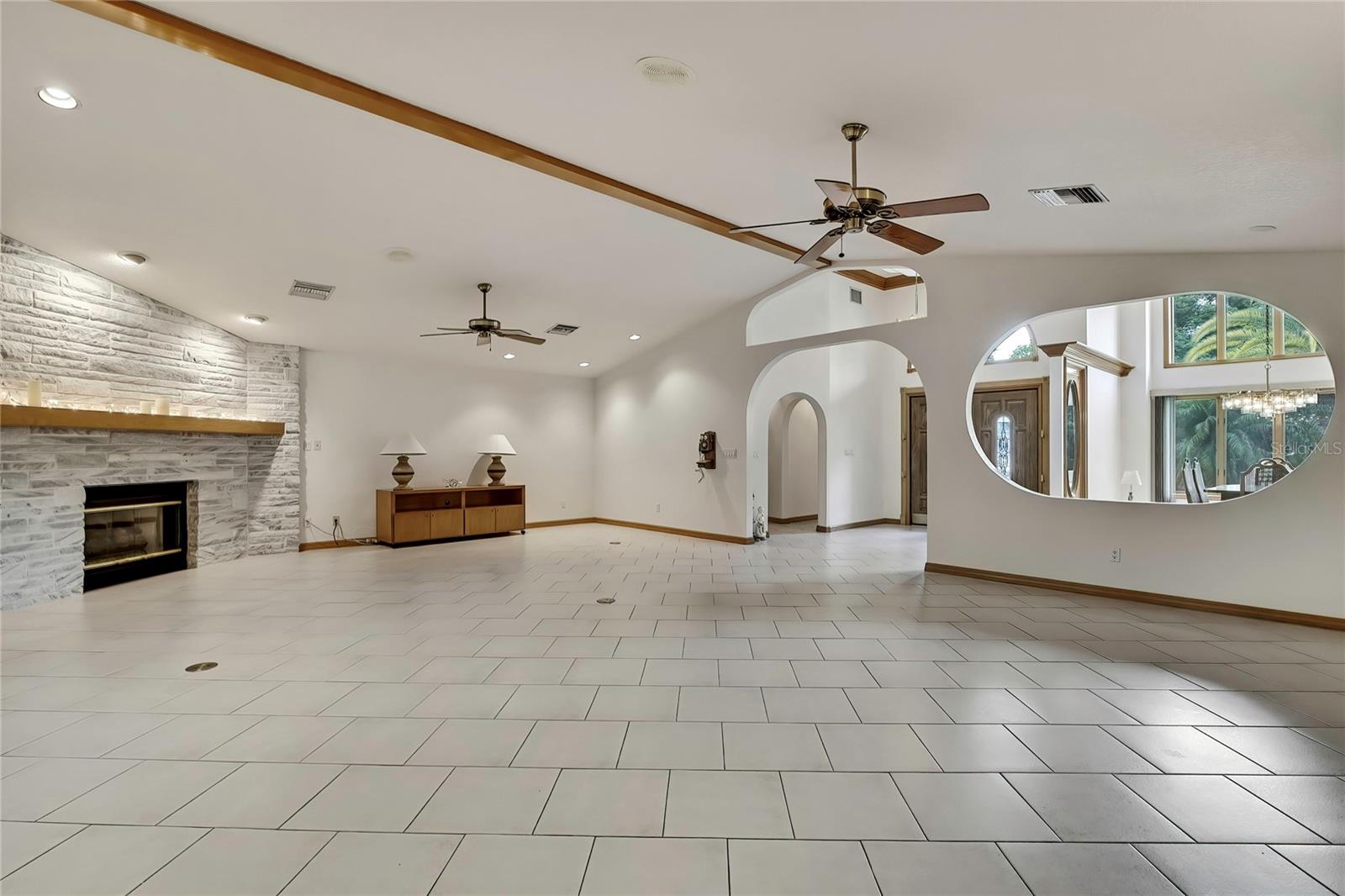 Image 30 of 72 For 5747 Fieldspring Avenue