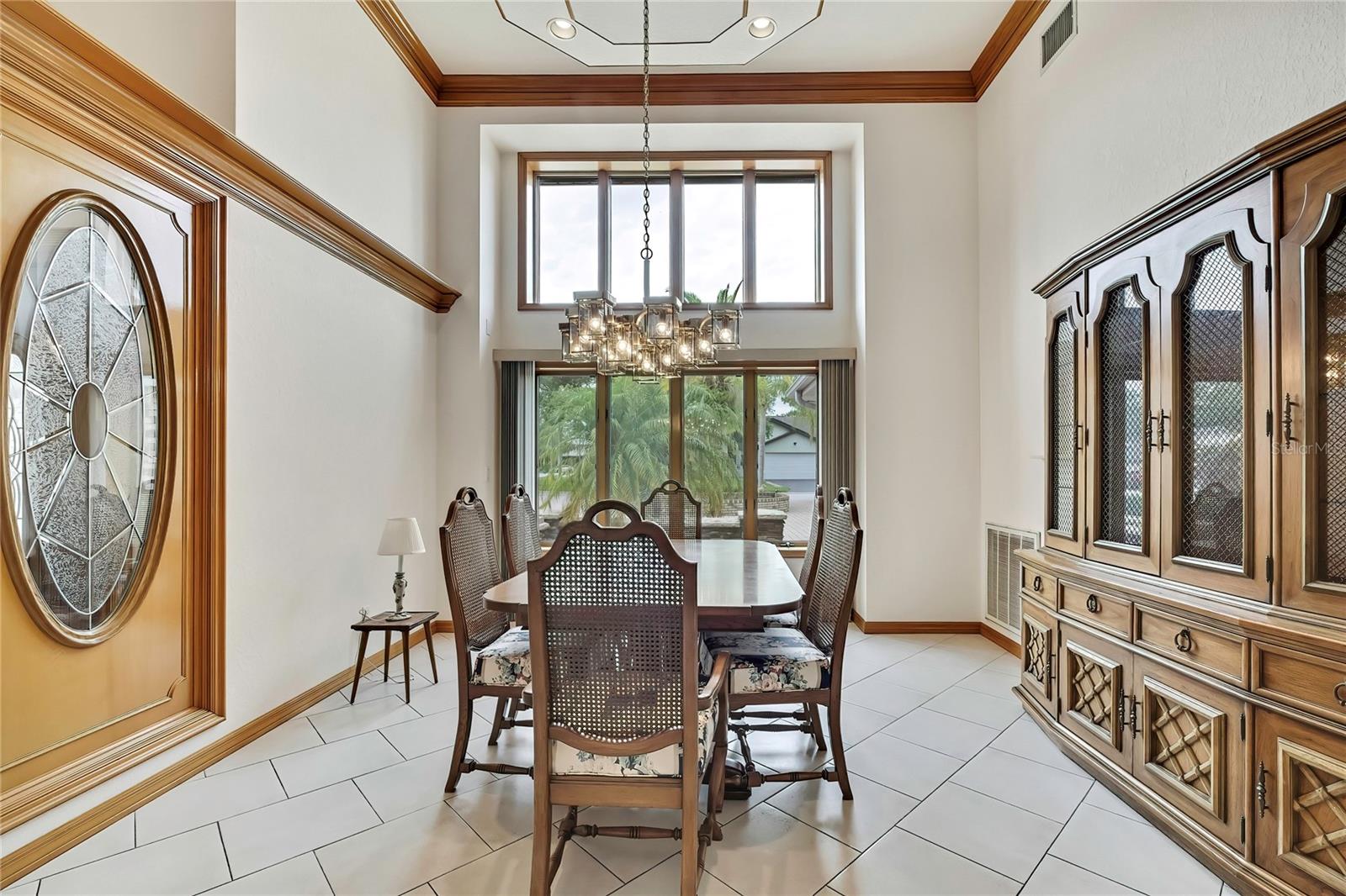 Image 33 of 72 For 5747 Fieldspring Avenue
