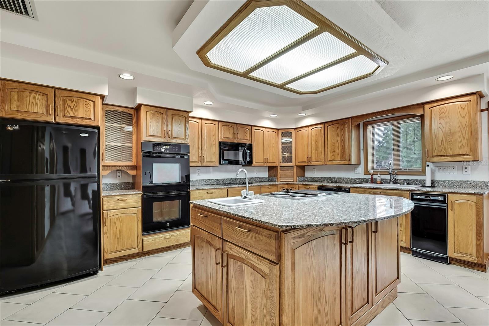 Image 37 of 72 For 5747 Fieldspring Avenue