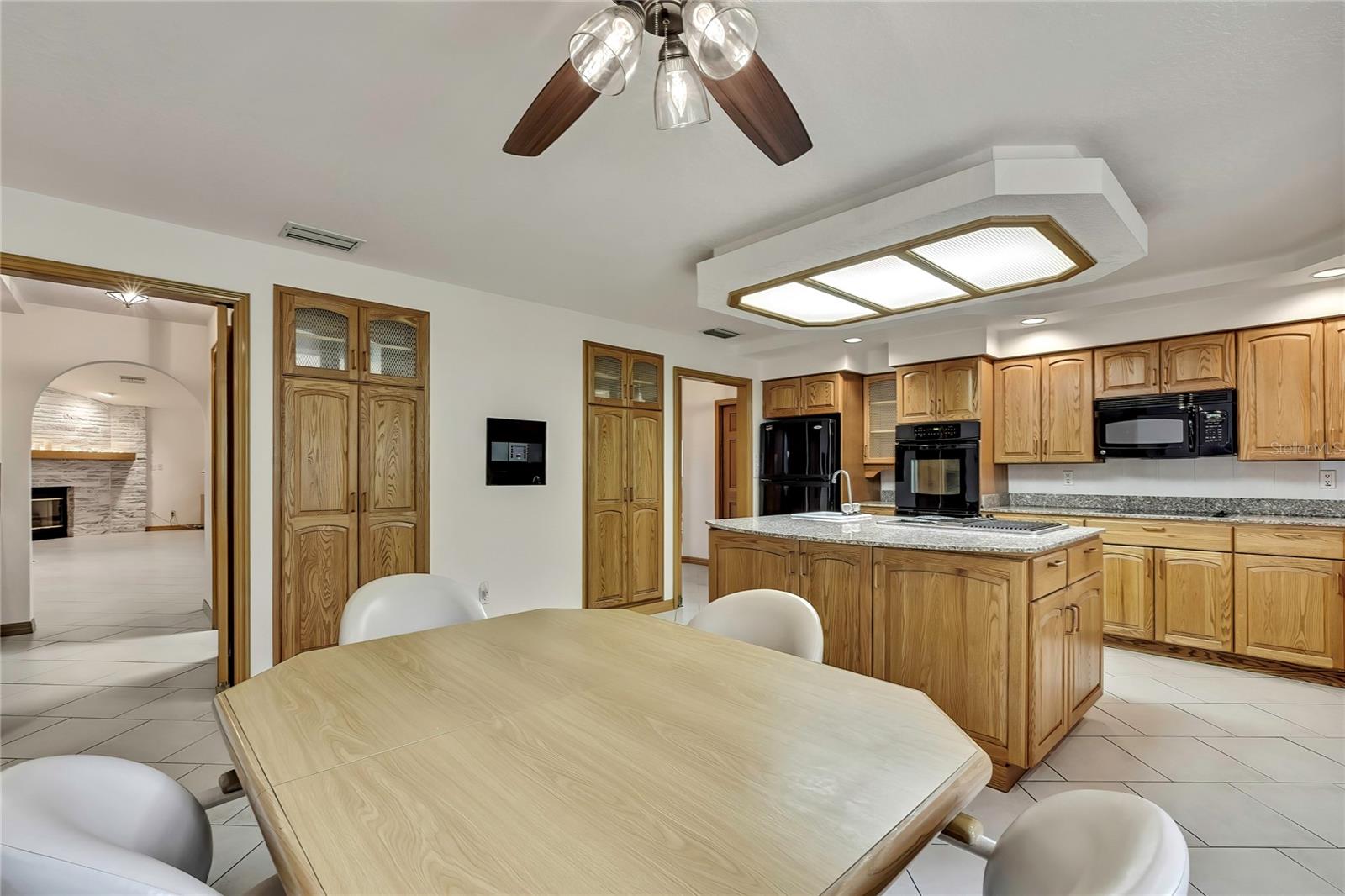 Image 42 of 72 For 5747 Fieldspring Avenue