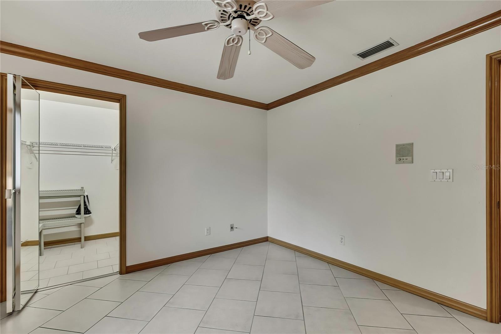 Image 61 of 72 For 5747 Fieldspring Avenue