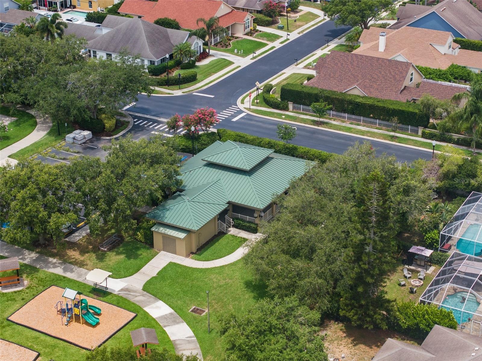 Image 10 of 41 For 10723 Eveningwood Court