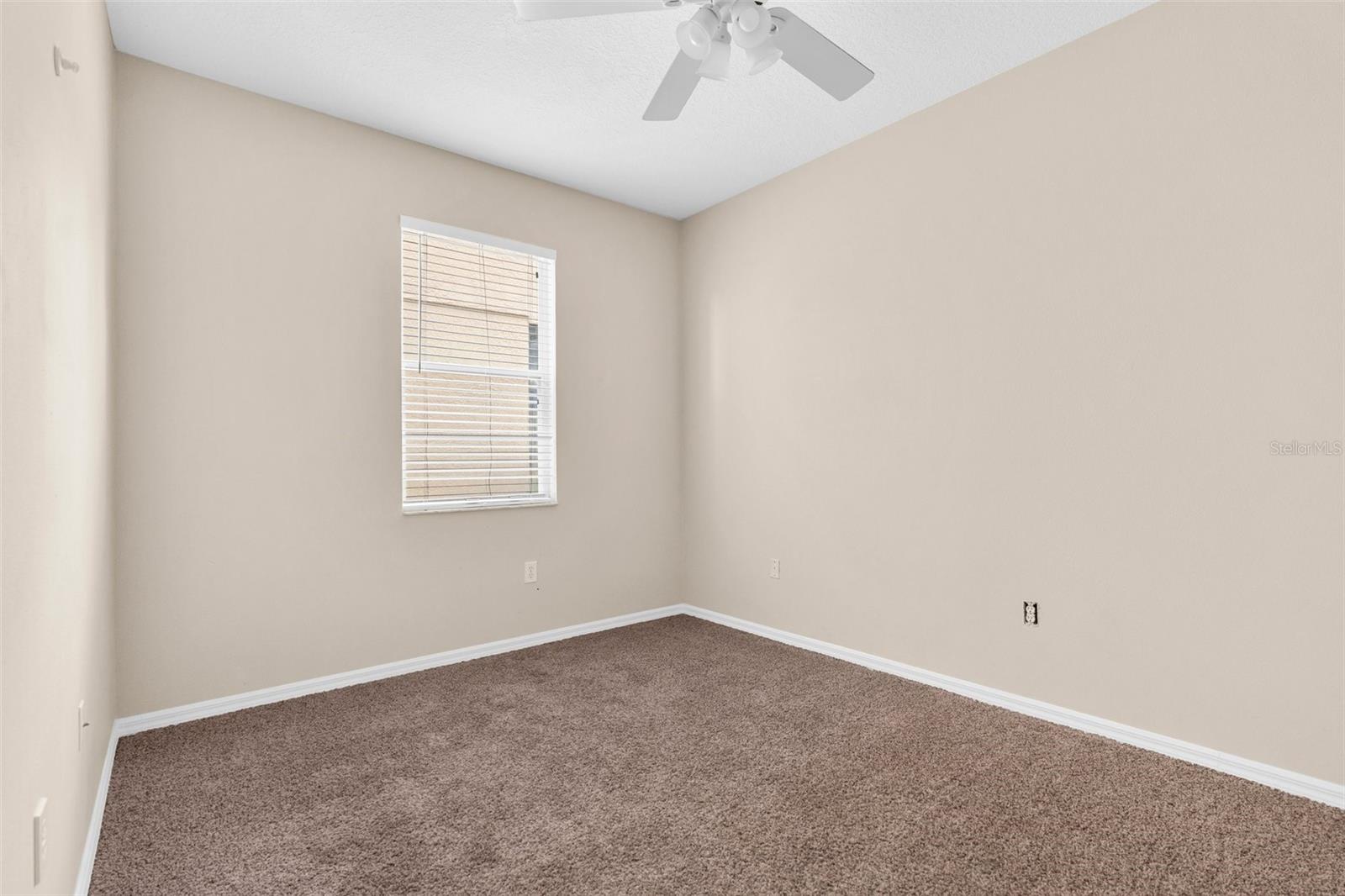 Image 25 of 41 For 10723 Eveningwood Court