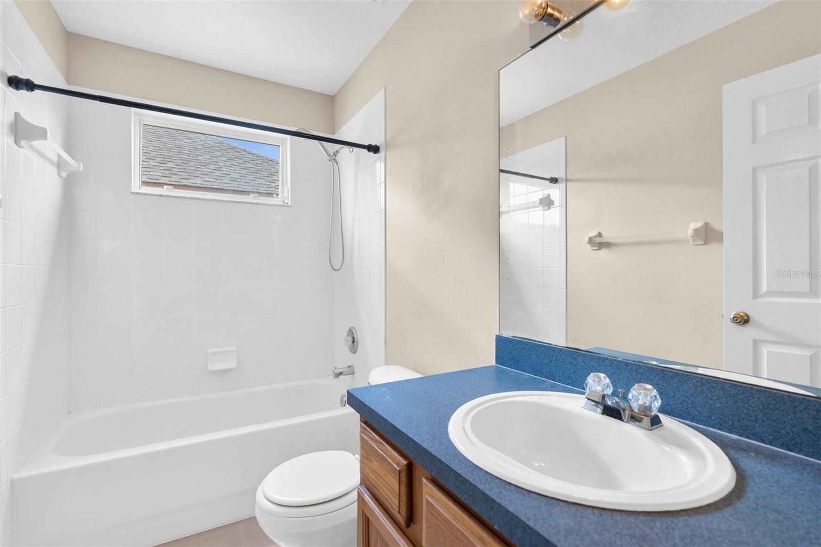 Image 33 of 41 For 10723 Eveningwood Court