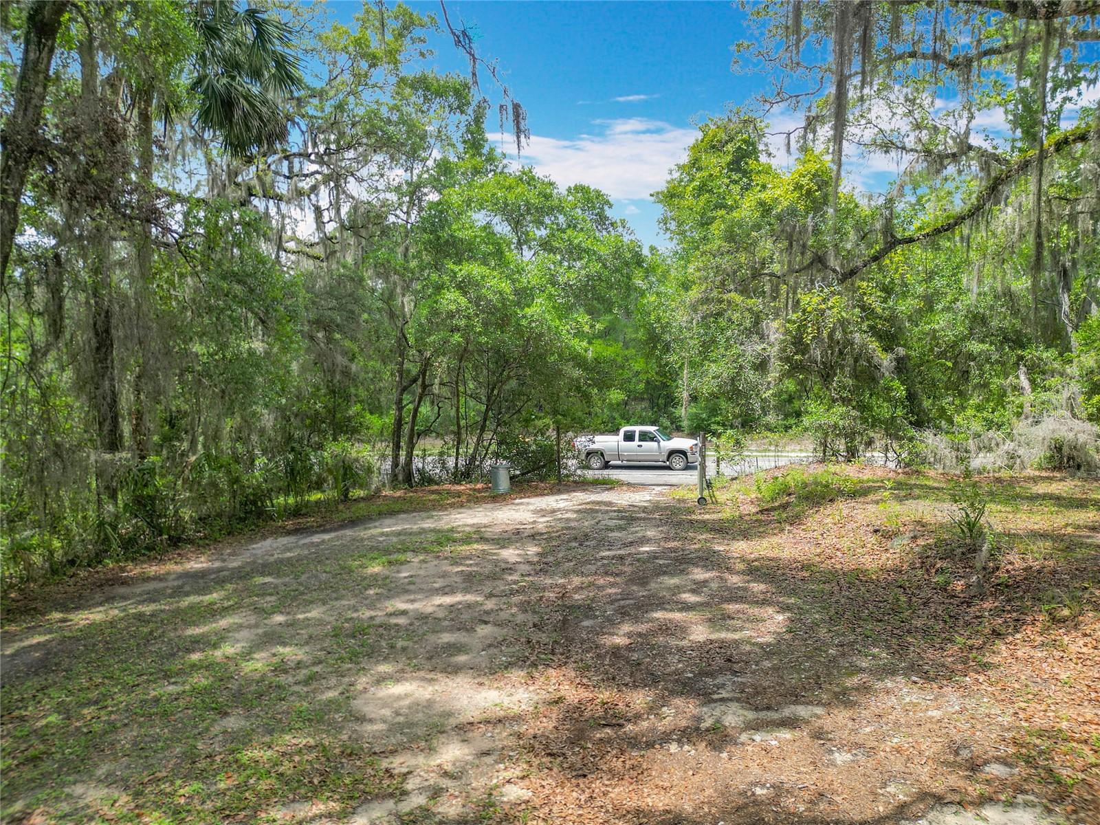 Image 9 of 37 For 7480 Dunklin Street