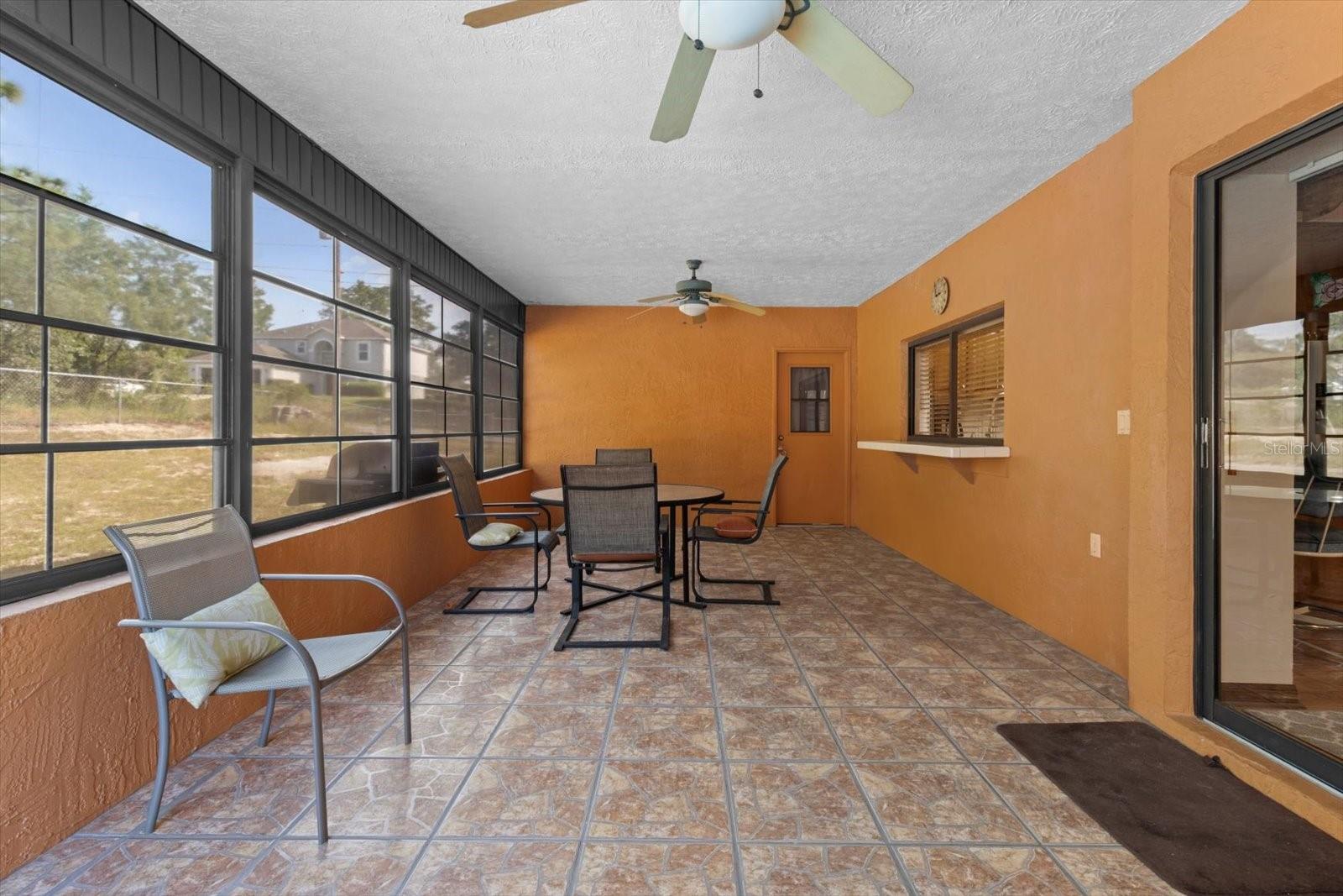 Image 36 of 40 For 4289 Castle Avenue