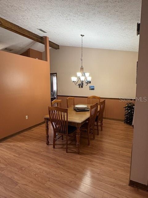 Image 6 of 40 For 4289 Castle Avenue