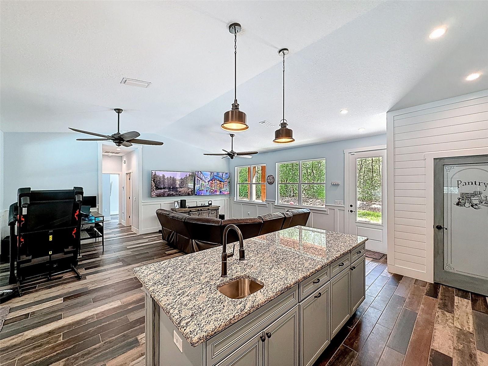 Image 19 of 95 For 34335 Berryhill Drive