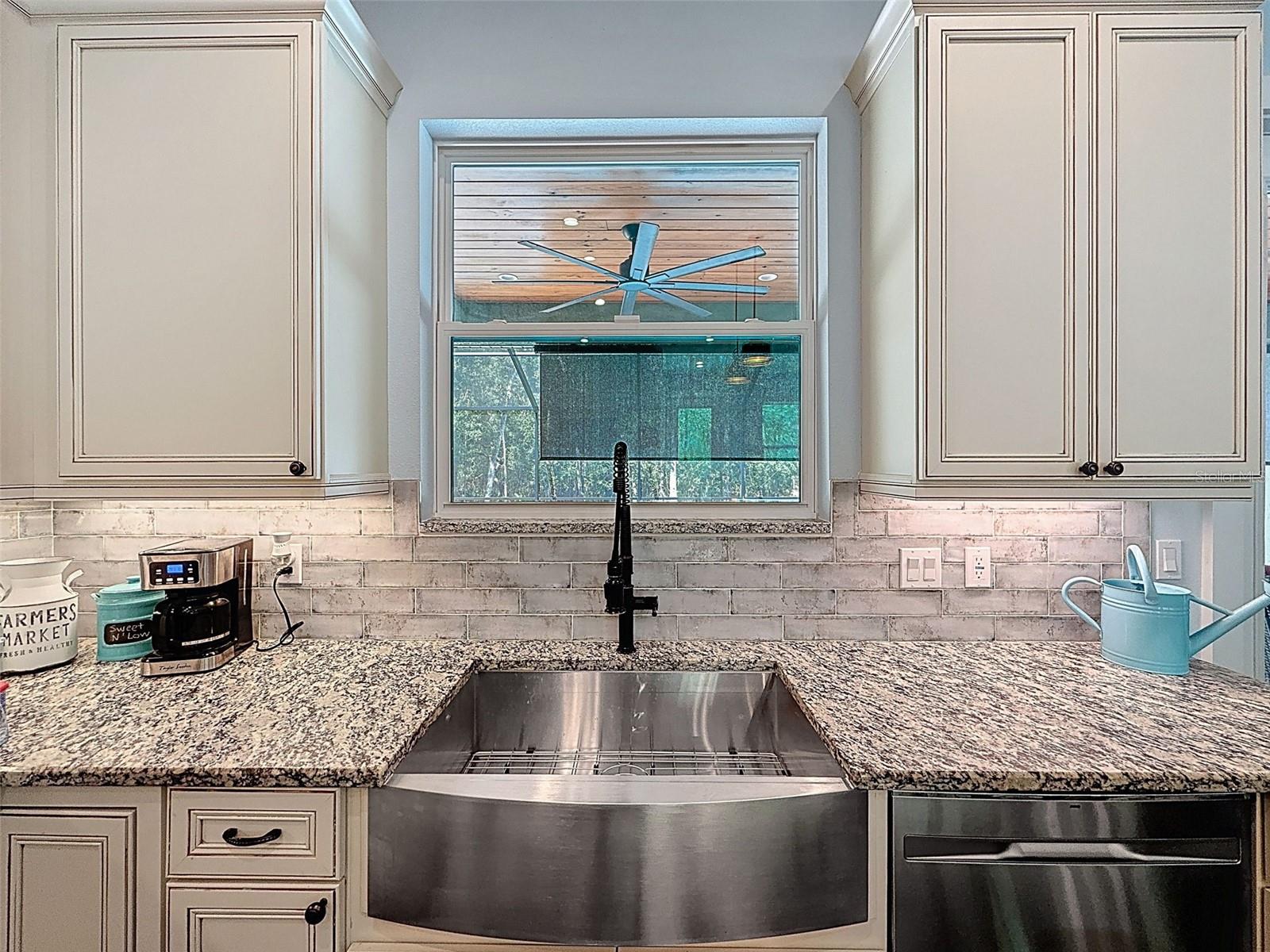 Image 22 of 95 For 34335 Berryhill Drive