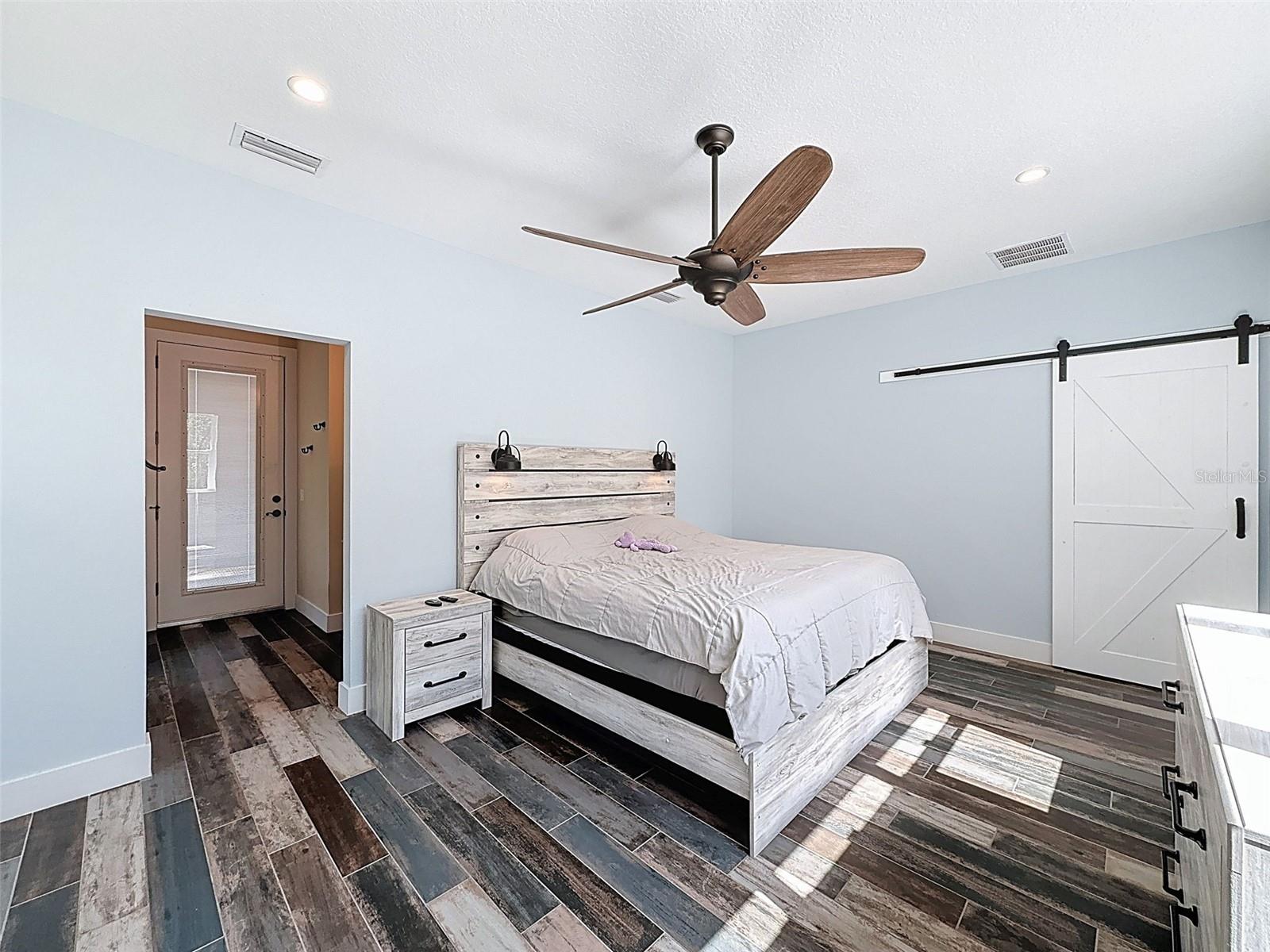 Image 38 of 95 For 34335 Berryhill Drive