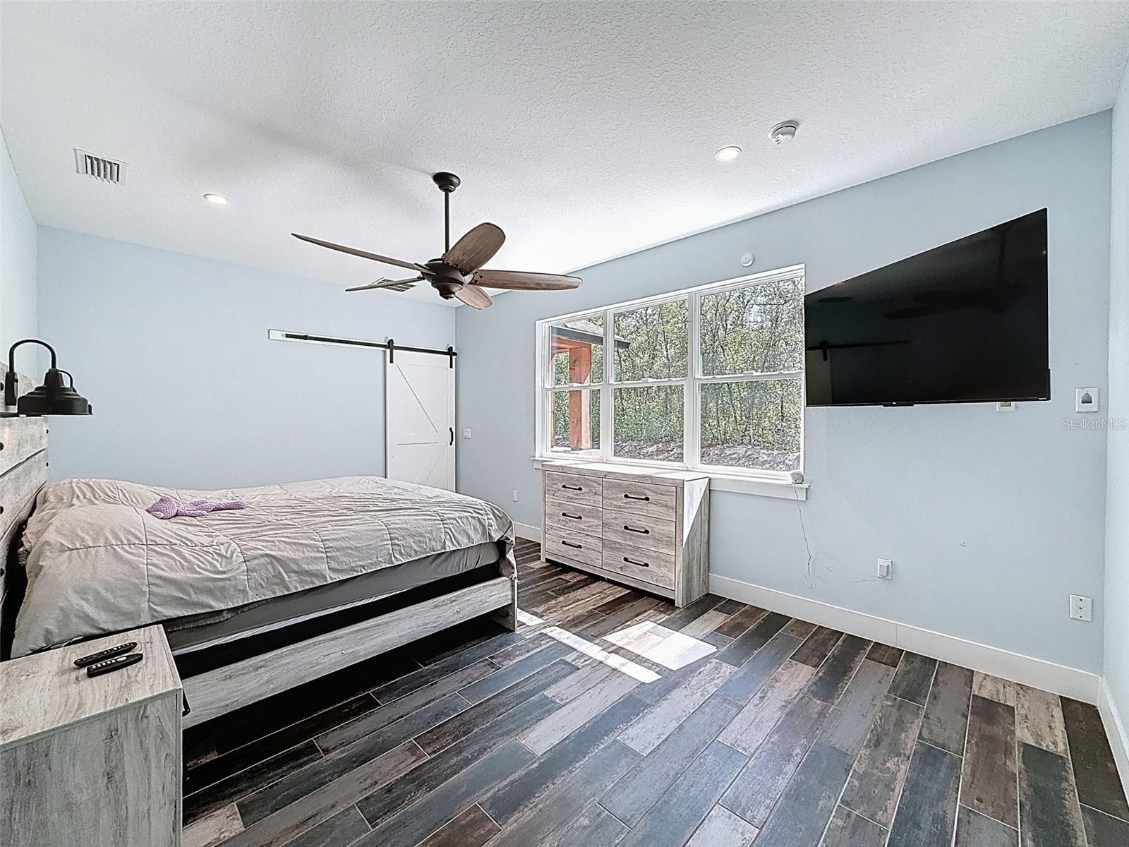 Image 39 of 95 For 34335 Berryhill Drive