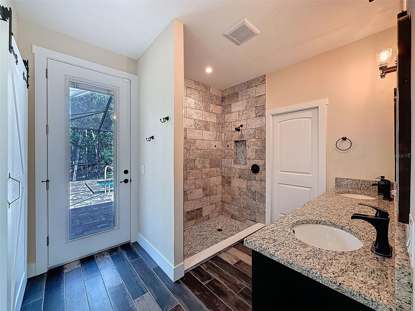 Image 41 of 95 For 34335 Berryhill Drive