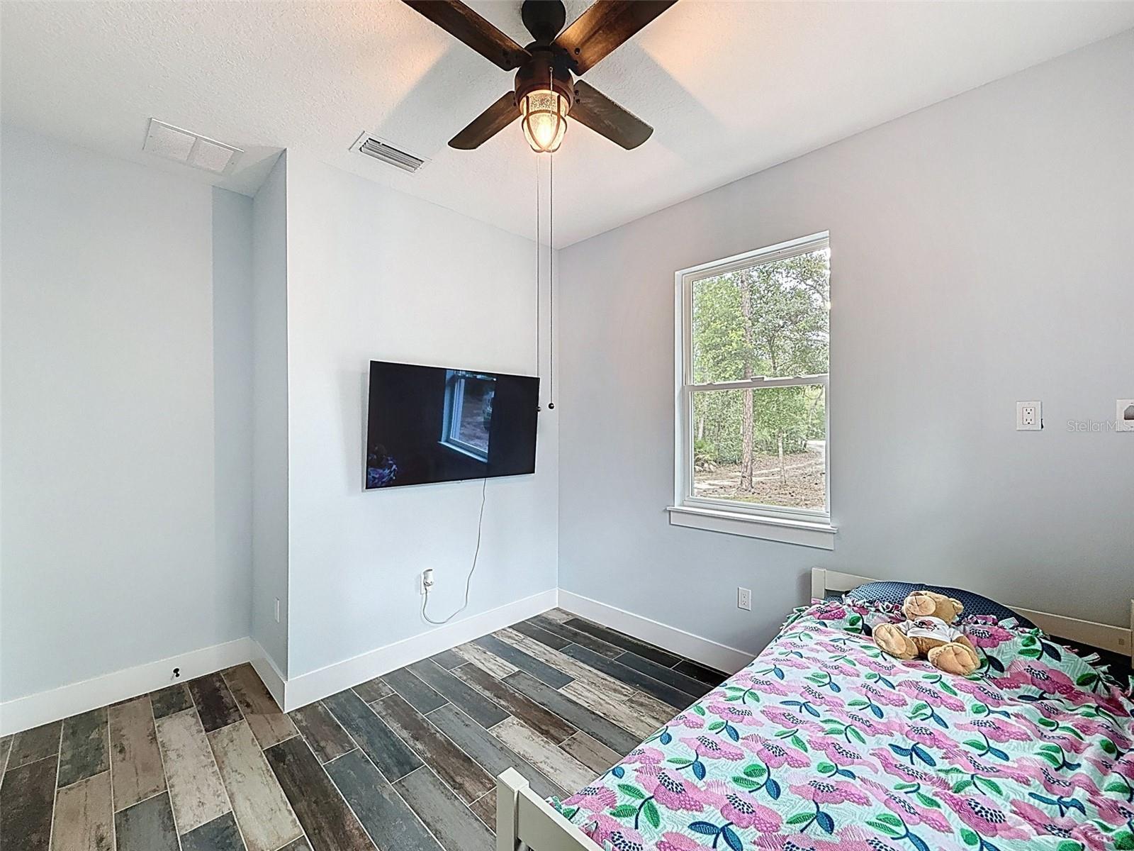 Image 52 of 95 For 34335 Berryhill Drive