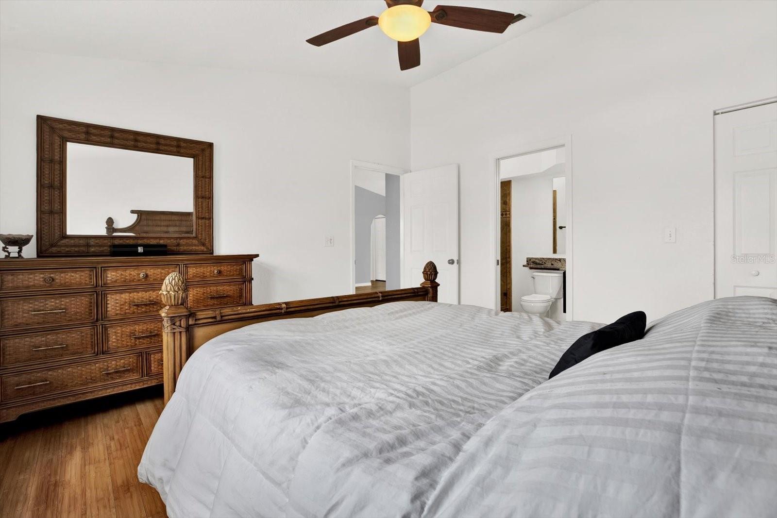 Image 10 of 23 For 2172 Whitewood Avenue