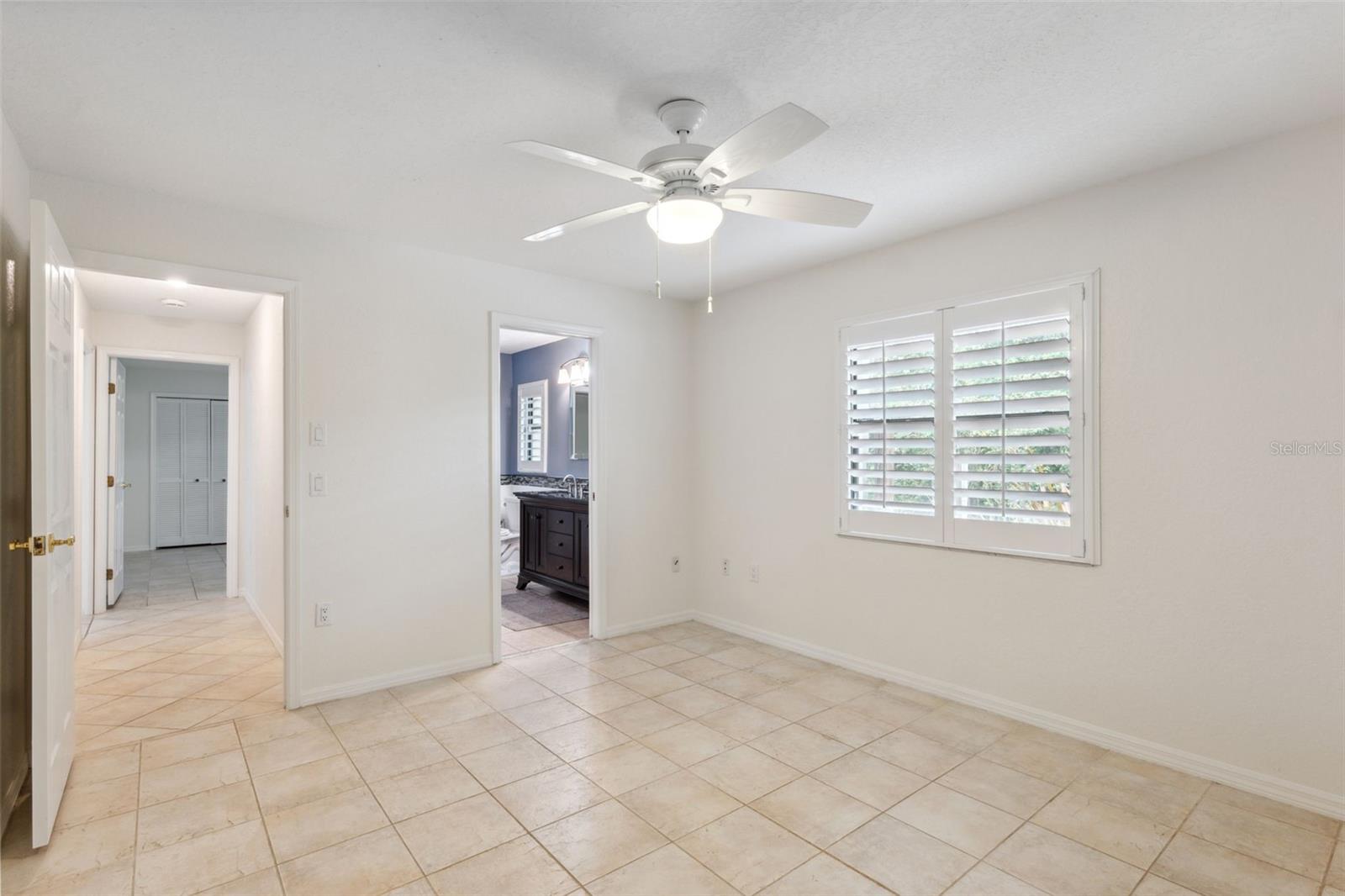 Image 43 of 75 For 1471 Jasmine Avenue