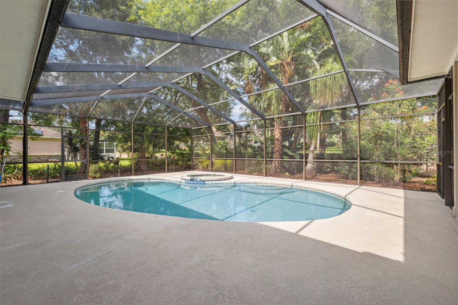 Image 60 of 75 For 1471 Jasmine Avenue